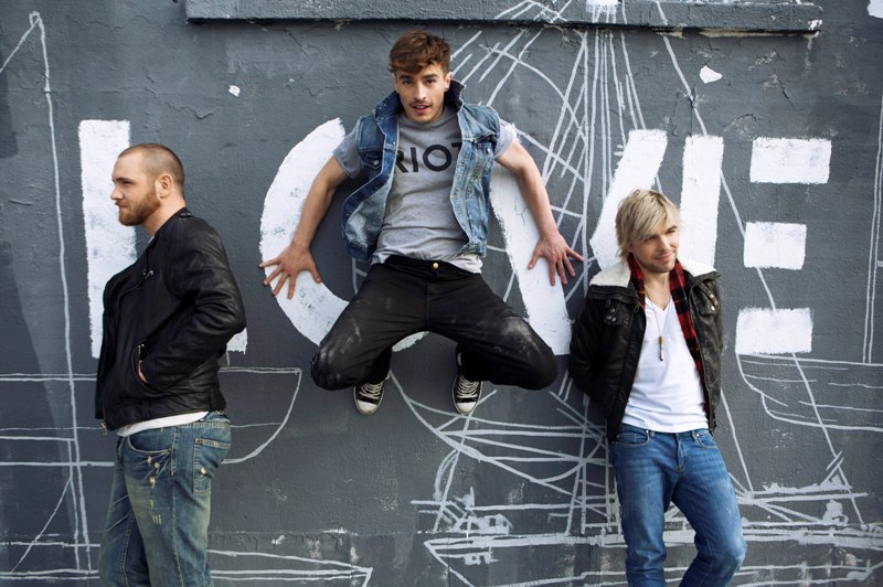 Independence Issue: A Set of New Politics for Music – Band Review