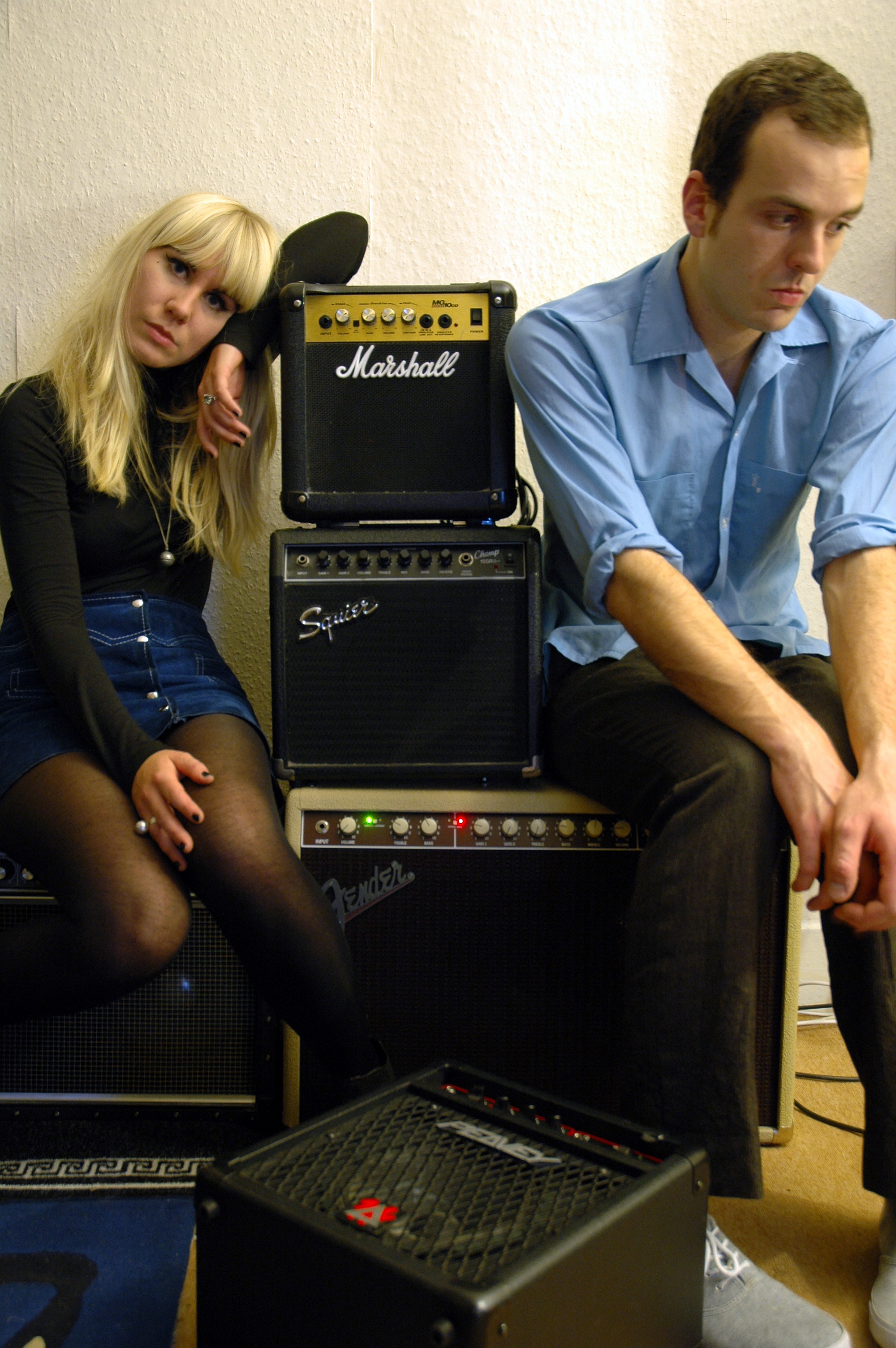 Europe Issue: From Small Town to Big Sound – We Walk on Ice and their Unique East End Indie Sound